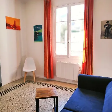 Palais Du Centre Apartment